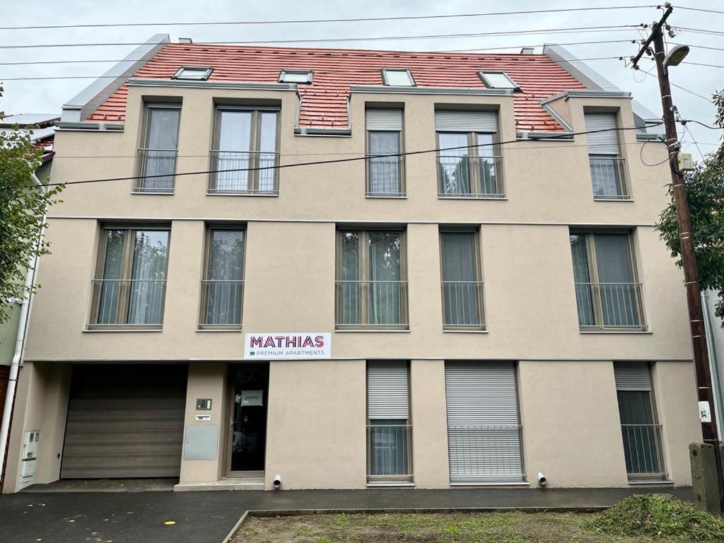 Mathias Premium Apartments セゲド エクステリア 写真