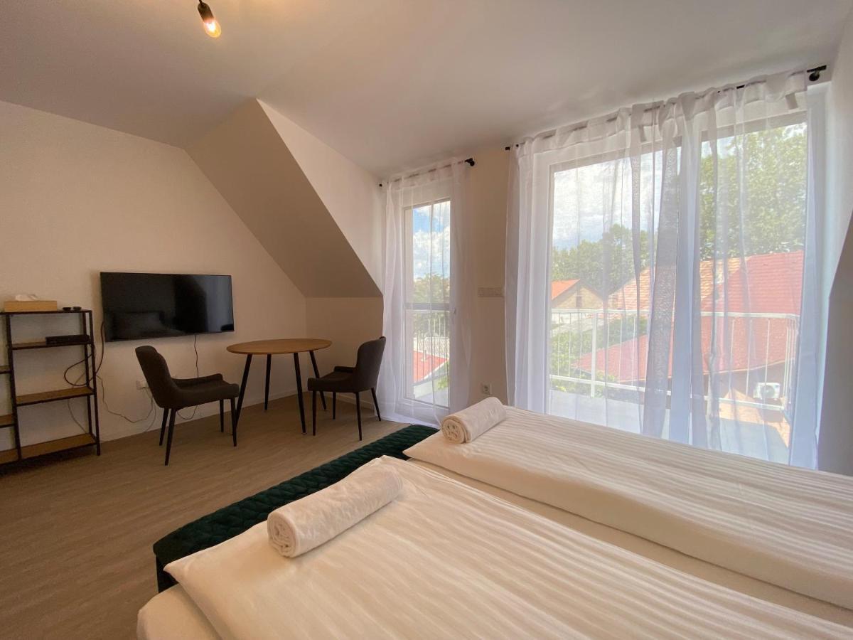 Mathias Premium Apartments セゲド エクステリア 写真
